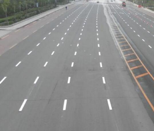【重點知識】安康道路標線涂料廠家生產(chǎn)的有啥特點？