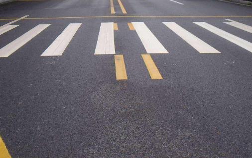 為什么道路上要進行標(biāo)線施工呢？有什么作用呢？